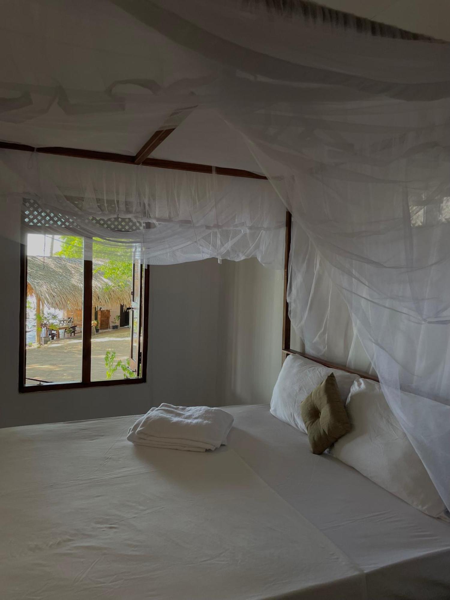 Ocean Vibe Srilanka Hotel Arugam Bay Kültér fotó